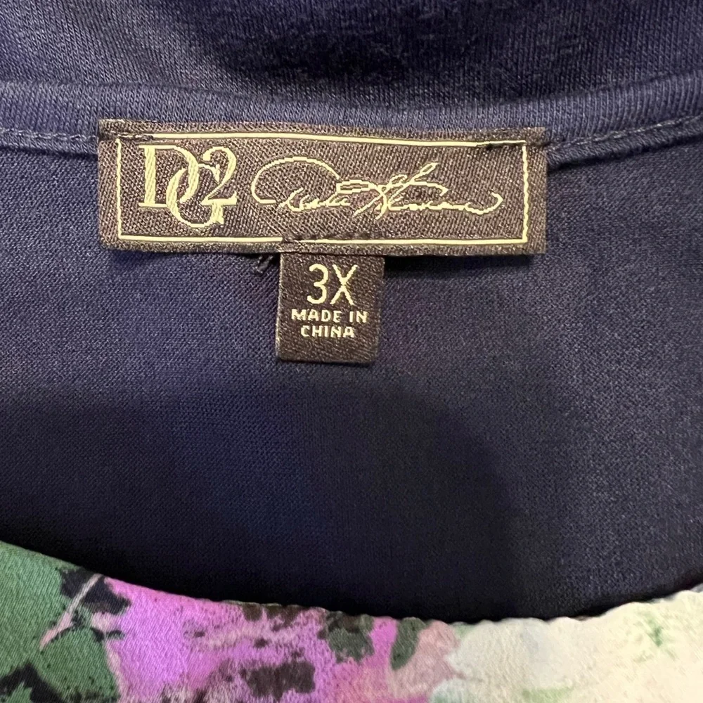 DG2 by Diane Gilman Blouse Floral Print Women’s Size 3X Navy Back - Picture 8 of 9
